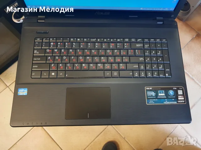 17,3" лаптоп ASUS F75A RAM - 6GB, HDD - 750GB, Windows 10 Pro. Има зарядно. Преинсталиран, готов за , снимка 3 - Лаптопи за дома - 46973954