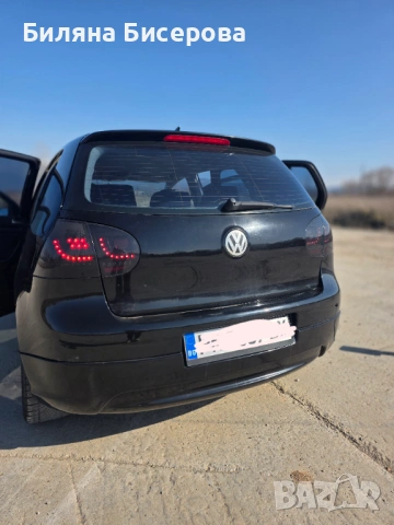 Vw golf 5, снимка 12 - Автомобили и джипове - 53856635