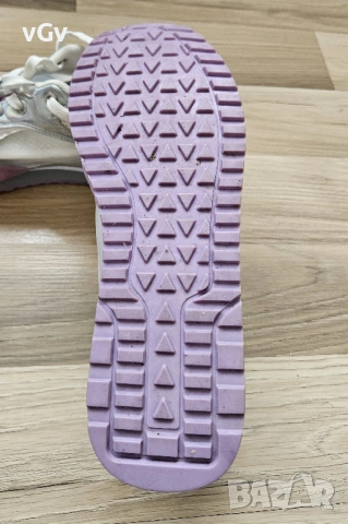 Дамски маратонки Trussardi - 41, снимка 11 - Маратонки - 54165276