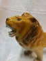 Румънска голяма порцеланова пластика на лъв в отличен колекционерски вид с дължина 26 см, снимка 2