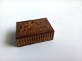 малка дървена кутийка с дърворезба Еделвайс, снимка 3
