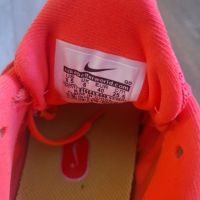 Оригинални маратонки Nike uk6 , снимка 3 - Маратонки - 45779268