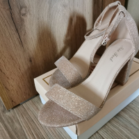 Елегантни обувки, снимка 4 - Дамски елегантни обувки - 44959763