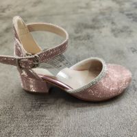 Детски елегантни обувки в розово/Б589, снимка 1 - Детски обувки - 45450907