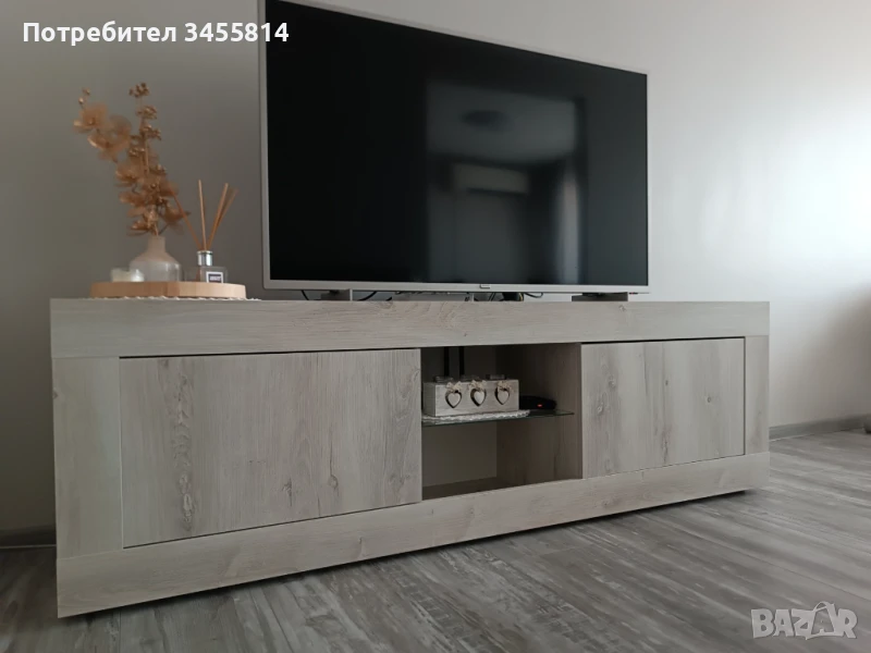 Продавам ТВ шкаф , снимка 1