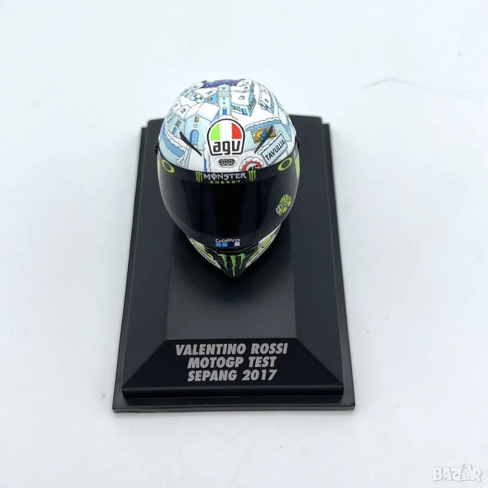Valentino Rossi MotoGP Test Sepang 2017 шлем – 1:8 колекционерска реплика, снимка 1