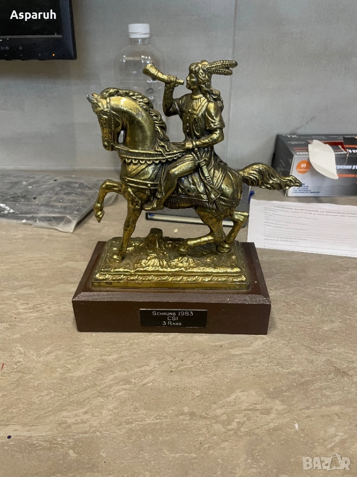 Стара бронзова фигура, снимка 1