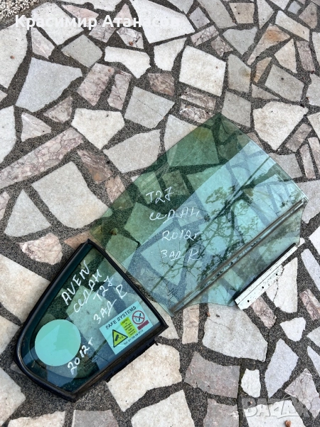 Странично стъкло задно дясно за Тойота Авенсис T27 седан. 2009-2014г, снимка 1