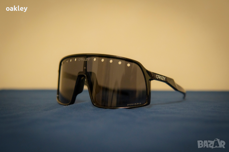 Спортни очила Oakley Sutro Polarized, снимка 1