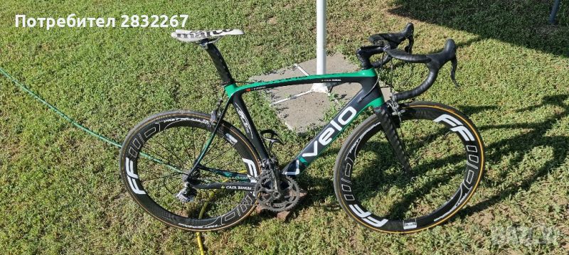 Шосеен велосипед Vivelo,full Campagnolo Record, ffwd F6R, full carbon, снимка 1