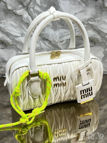 чанти Miu Miu , снимка 1
