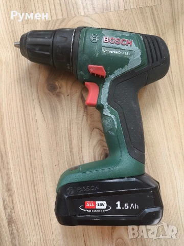 Акумулаторен винтоверт BOSCH UniversalDrill 18 V 1,5 Ah 60 Nm, снимка 2 - Винтоверти - 53755540