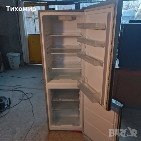 Хладилник Самсунг, снимка 2 - Хладилници - 52432908