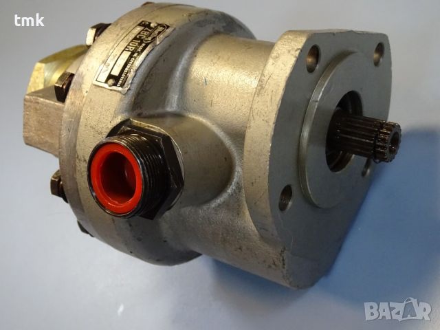 Хидравлична помпа Jihostroj ZBC 10RТ2 gear pump, снимка 7 - Резервни части за машини - 45727674