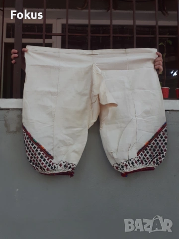 Стари дамски кенарени гащи за носия