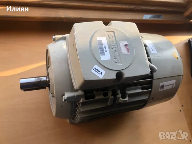 Трифазен електромотор Siemens 4kw, 1460об/мин, снимка 4 - Електродвигатели - 49103133