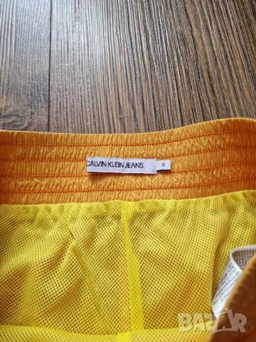 Страхотни дамски къси шорти CALVIN KLEIN  размер S , снимка 5 - Къси панталони и бермуди - 50625720