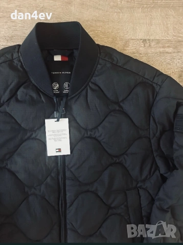 Бомбър яке Tommy Hilfiger, снимка 6 - Якета - 54196051