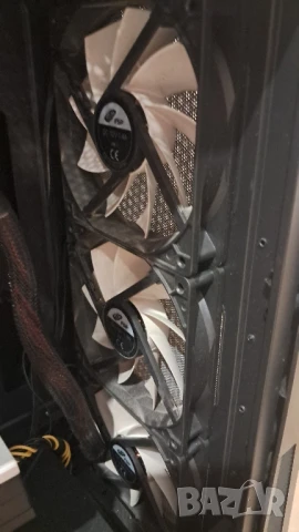 Компютър за игри., снимка 4 - Геймърски - 50760423
