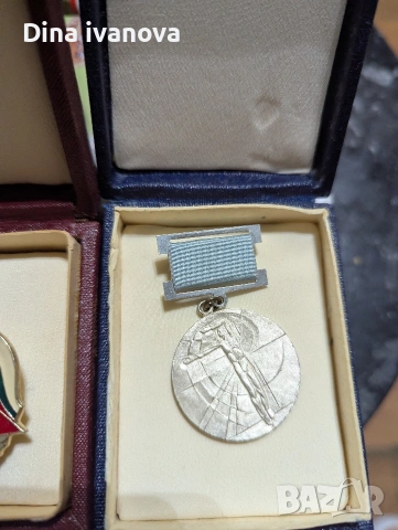 значки , снимка 5 - Антикварни и старинни предмети - 53528739