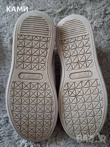 PUMA оригинални детски кожени маратонки 35.5, снимка 6 - Детски маратонки - 54199395