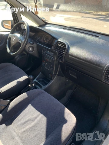 Opel Zafira, снимка 14 - Автомобили и джипове - 50503047