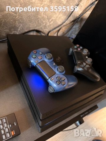 PlayStation 4 500GB + 2 контролера