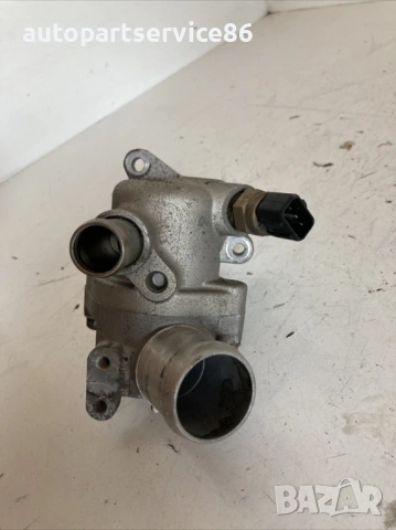 Корпус на термостат за KIA Soul 1.6 CRDi (2011), снимка 2 - Части - 53335042