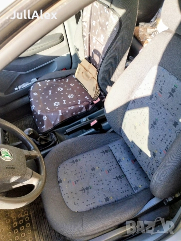 Шкода Фабия , снимка 5 - Автомобили и джипове - 53709194