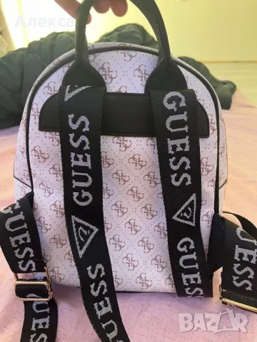 Оригинална Раница guess, снимка 2 - Раници - 46874334