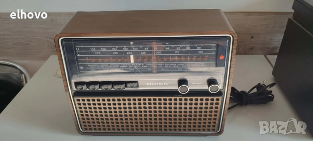 Радио Grundig RF 440, снимка 2 - Радиокасетофони, транзистори - 52846247