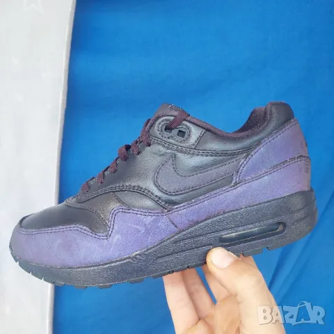 Оригинални МАРАТОНКИ NIKE AIR MAX 1 LX  номер 37,5, снимка 5 - Маратонки - 42344918