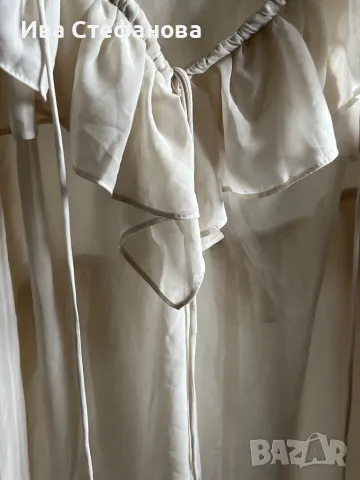 Разкошна нова елегантна  бяла  блуза вълнообразни акценти волани, снимка 5 - Ризи - 49905517