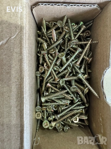 🔩 Продавам винтове 2,5×20 мм, снимка 2 - Железария - 53428313