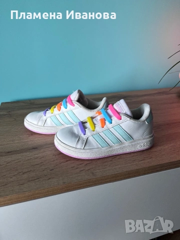 Детски Маратонки Адидас, снимка 3 - Детски маратонки - 53846677