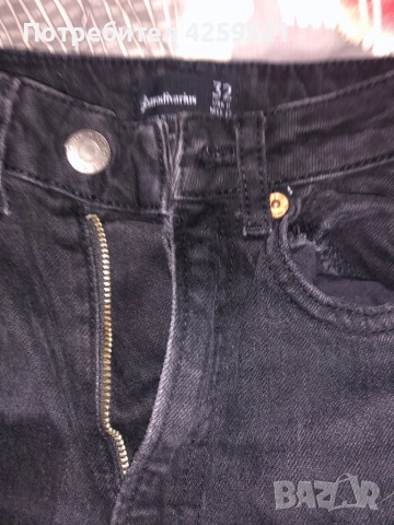 Дамски дънки на Страдивариус, снимка 2 - Дънки - 52486061