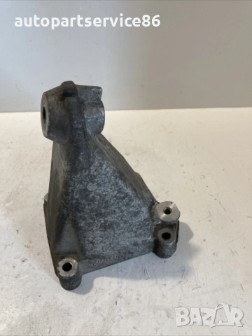 Конзола за монтаж за лява страна за Mercedes CLK W209 200 Kompressor (2005) A2712230904