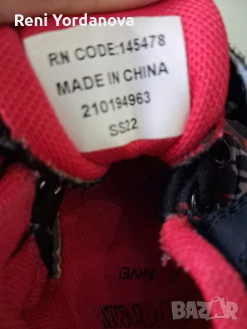 маратонки на спайдър мен за момче , снимка 3 - Детски маратонки - 53375737