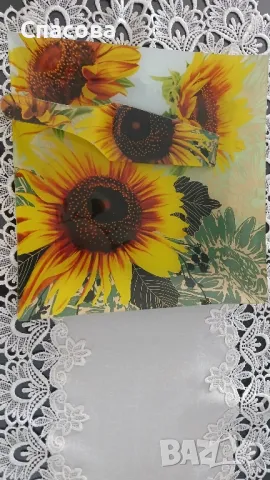 Стъклен поднос за торта или сладкиш със плоска лъжица за сервиране "Слънчогледи".