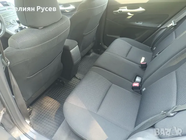 Toyota Auris 1.6 132к.с FACELIFT / евро 5 -бензин  , снимка 9 - Автомобили и джипове - 46979240