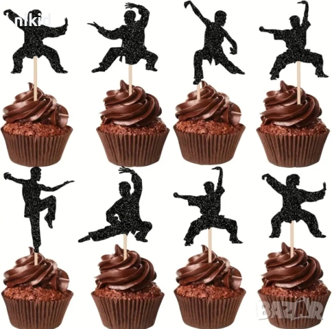 12 бр Карате Бойни изкуства кунг фу пози картонени топери топер украса мъфини кексчета торта декор
