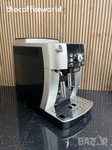 Delonghi Magnifica S - половин година гаранция, рециклирана!, снимка 3 - Кафемашини - 53498538