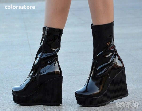 Боти на платформа - черен лак - BNPL70 