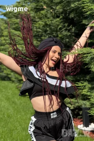 НОВА дълга на плитки тъмно червена лейс фронт перука Манди, снимка 3 - Аксесоари за коса - 26141165