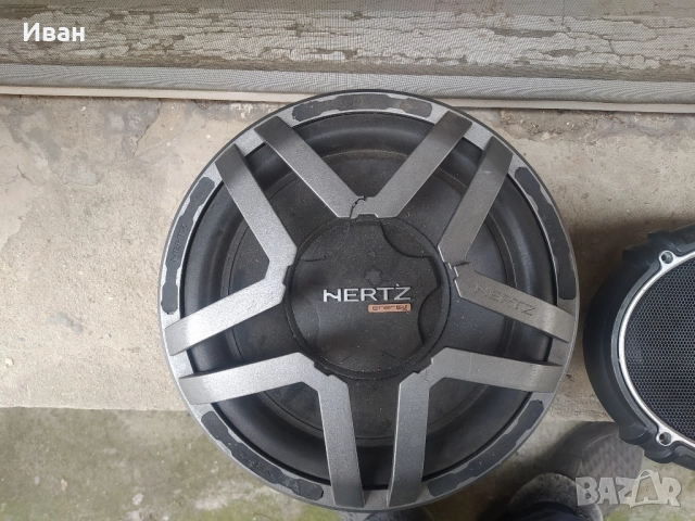 Тонколони за автомобил