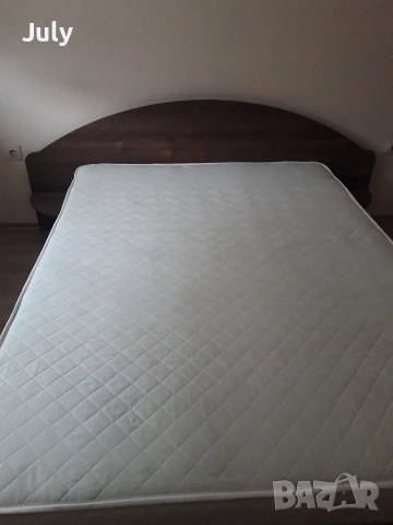 Спалня персон и половина с матрак 