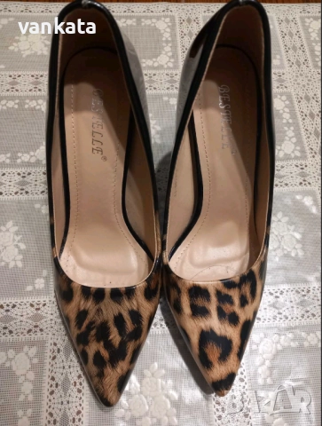 Дамски обувки , снимка 4 - Дамски обувки на ток - 51575274