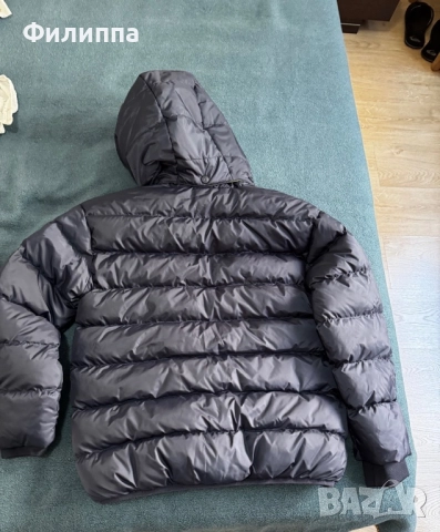 Ново Детско зимно яке Hummel, 12 год., снимка 2 - Детски якета и елеци - 52889802