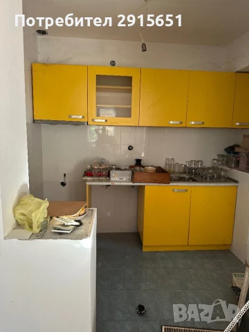 Продавам къща с пристройка , гараж и работещ магазин , снимка 5 - Къщи - 51298920