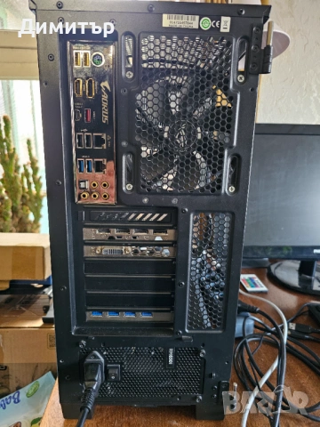 Компютър i7-7700, 32GB DDR4, RX 570 8gb, снимка 3 - Геймърски - 53013566